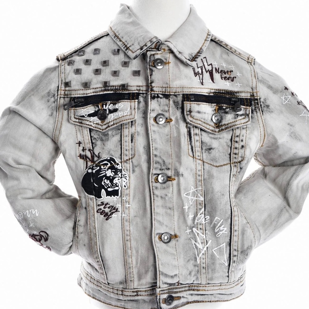 BOYS’ 8IGHTH DSTRKT GREY GRAFFITI BIKER JACKET